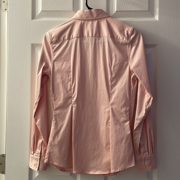 Banana Republic Tailored Non-Iron Shirt - Picture 5 of 8